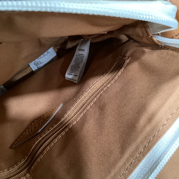 FOSSIL Kinley Small Crossbody - Picture 12 of 12